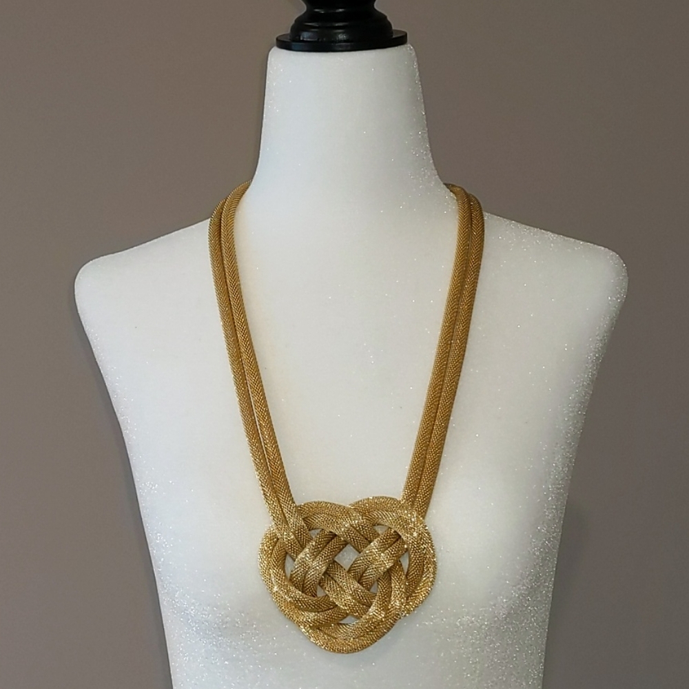 Vintage Chunky Gold Necklace